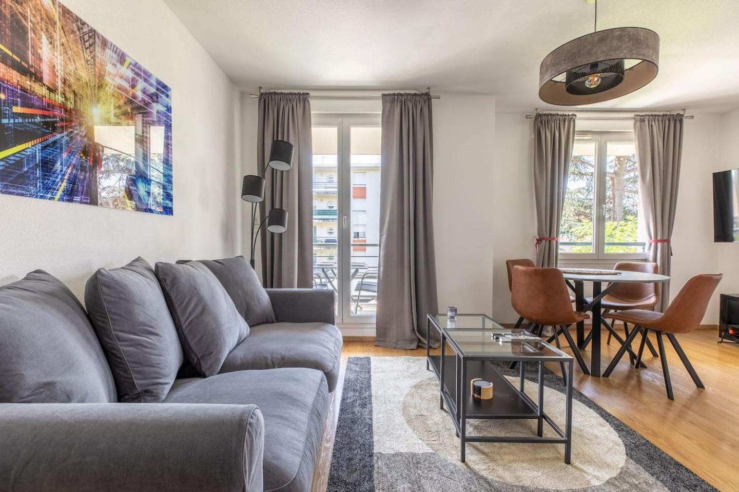 Le Clos Fleuri F3 Terrasse & Garage Clermont-Ferrand Extérieur photo